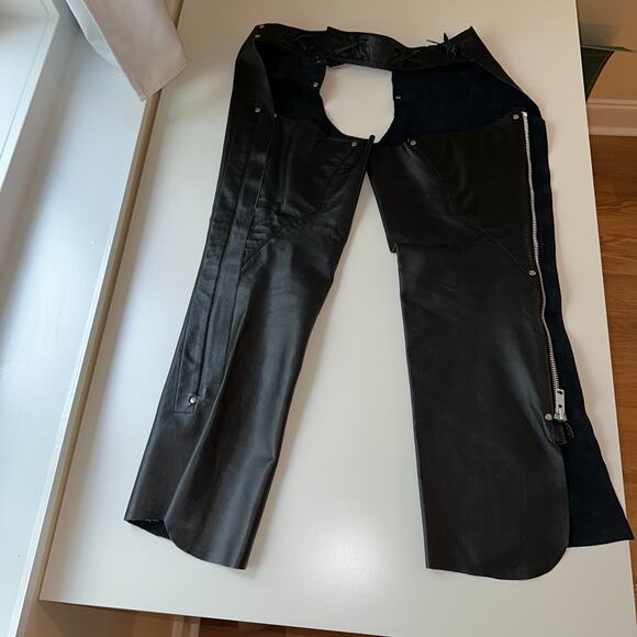VTG Motorcycle Leather Chaps Women's Medium Genuine Leather by Berman's - Picture 1 of 13